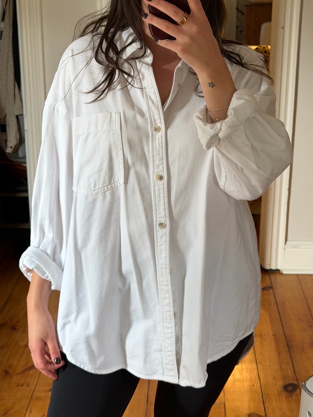 Aritzia White Button-Up Oversized Cotton Shirt